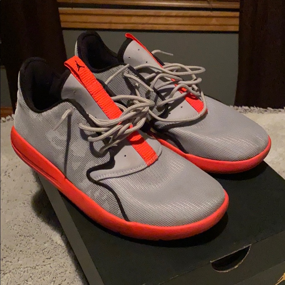 Jordan Eclipse